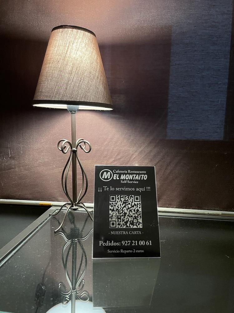 Kubik Hotel 2*