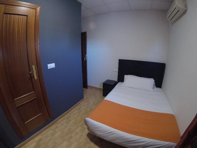 Kubik Hotel